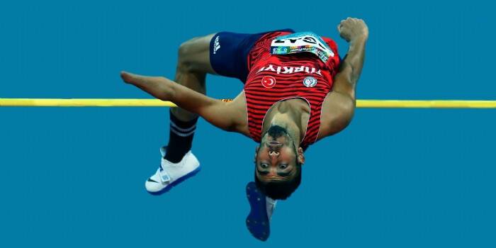 Abdullah Ilgaz’dan bronz madalya