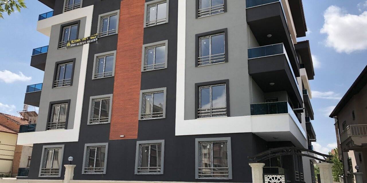 Konya'da oturuma hazır binadan 12 su sayacı ve 21 çeşme bataryası çalındı