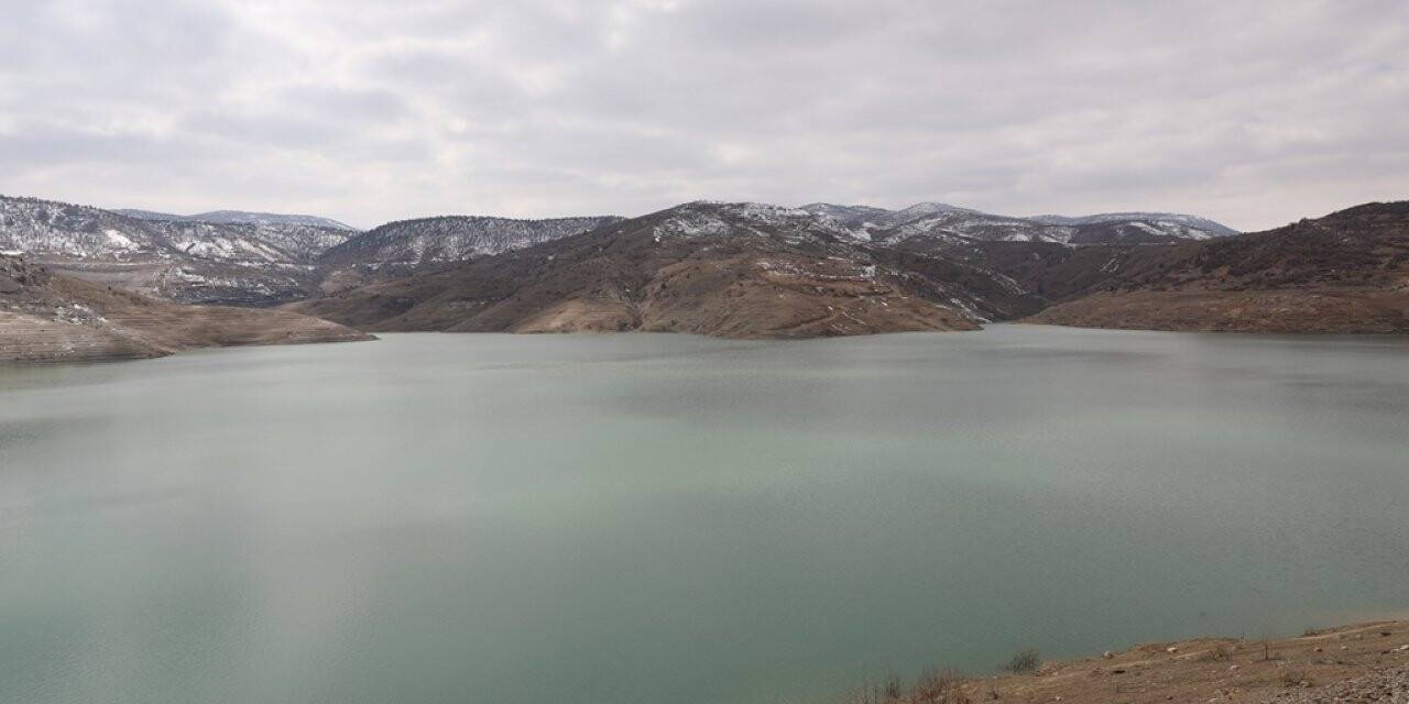 Kuraklığın pençesindeki Konya’da yer altından su takviyesi