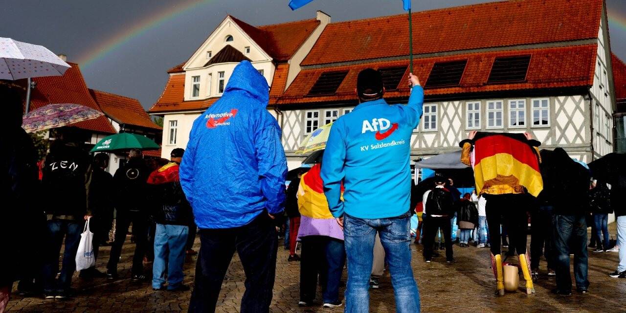 Almanya’da siyasi görüşe bağlı aşı araştırması