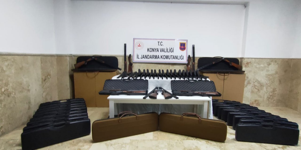 Konya'da kaçak silah operasyonu! 85 av tüfeği ele geçirildi