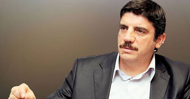 YASİN AKTAY DALGA GEÇTİ, ONLAR TONGAYA DÜŞTÜ