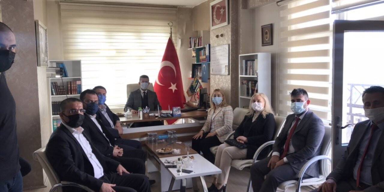 Kara’dan, TÜRKAV Konya’ya ziyaret