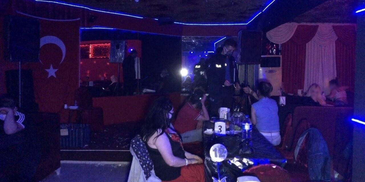 5. kez mühürlenen eğlence merkezindeki 27 kişiye ceza
