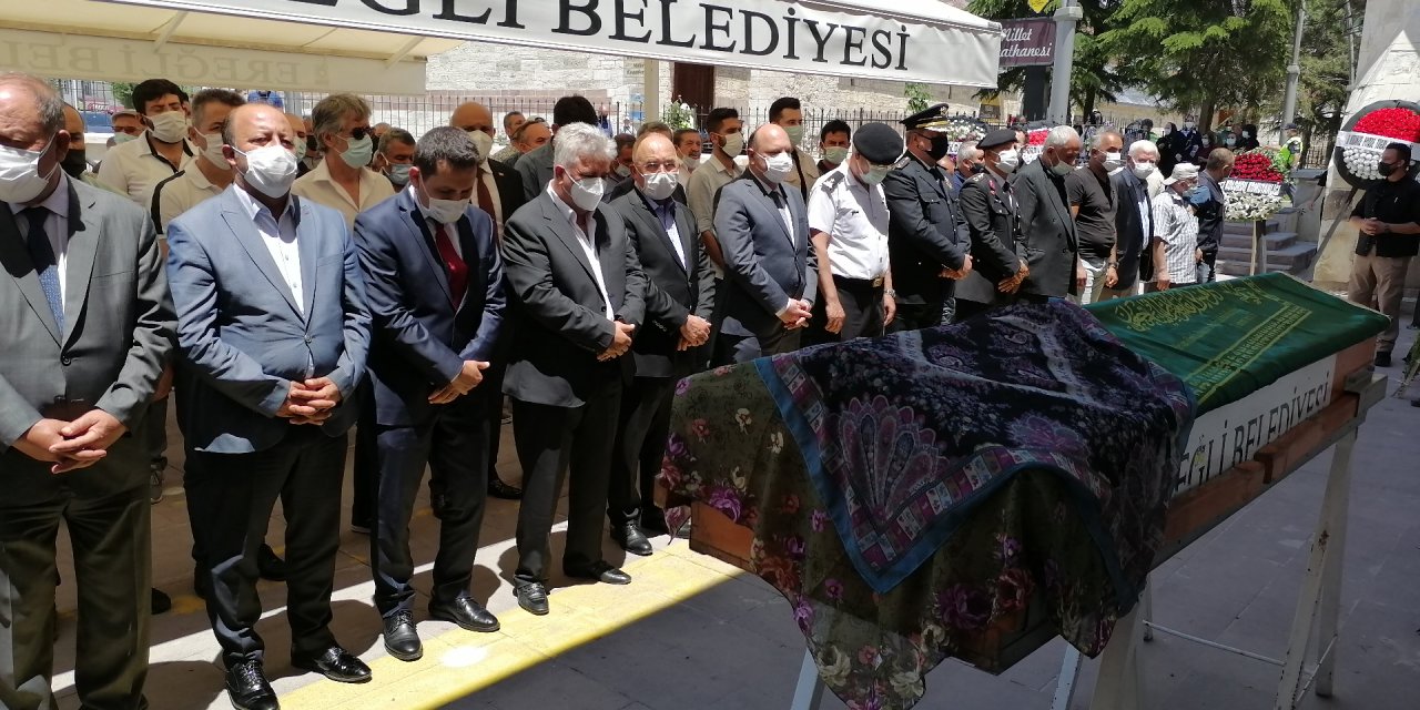 1. Ordu Komutanı Orgeneral Musa Avsever, Konya'da cenazeye katıldı