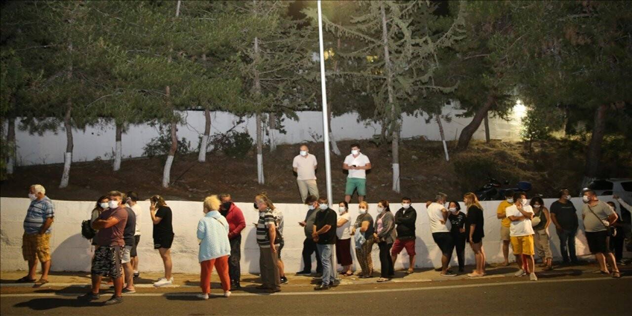 Bodrum'da aşı kuyruğu