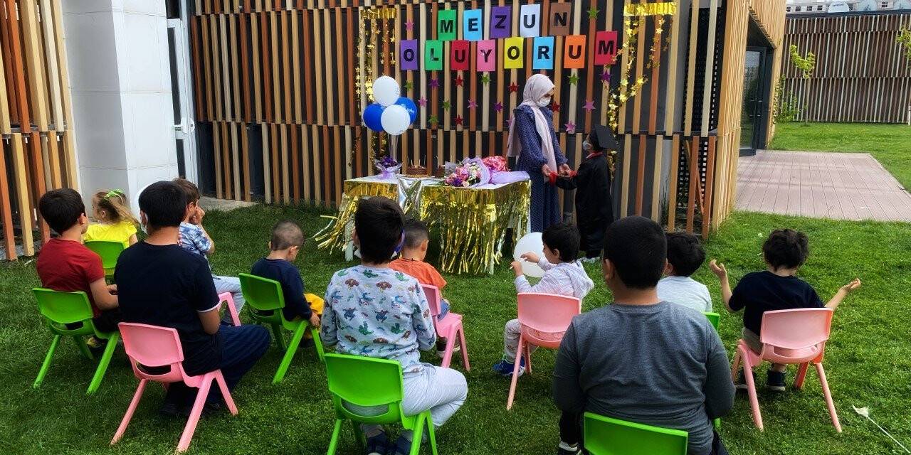 SOBE’de mezuniyet heyecanı yaşandı