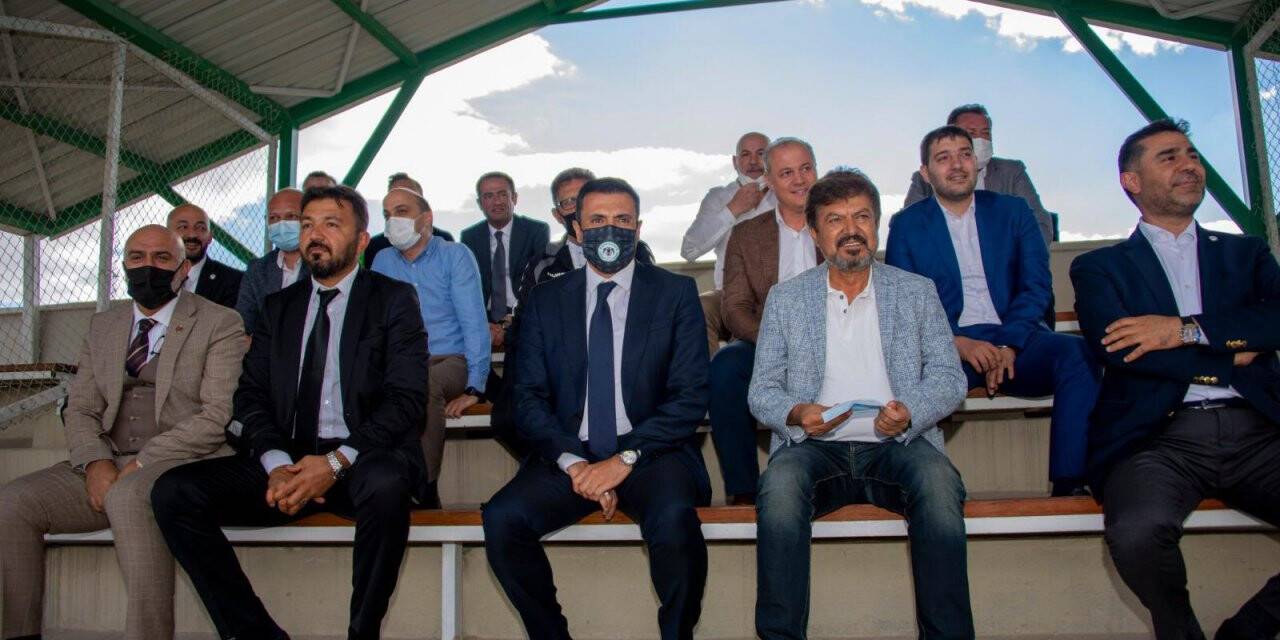 Başkan Özgökçen’den 'Genç Kartallar'a destek