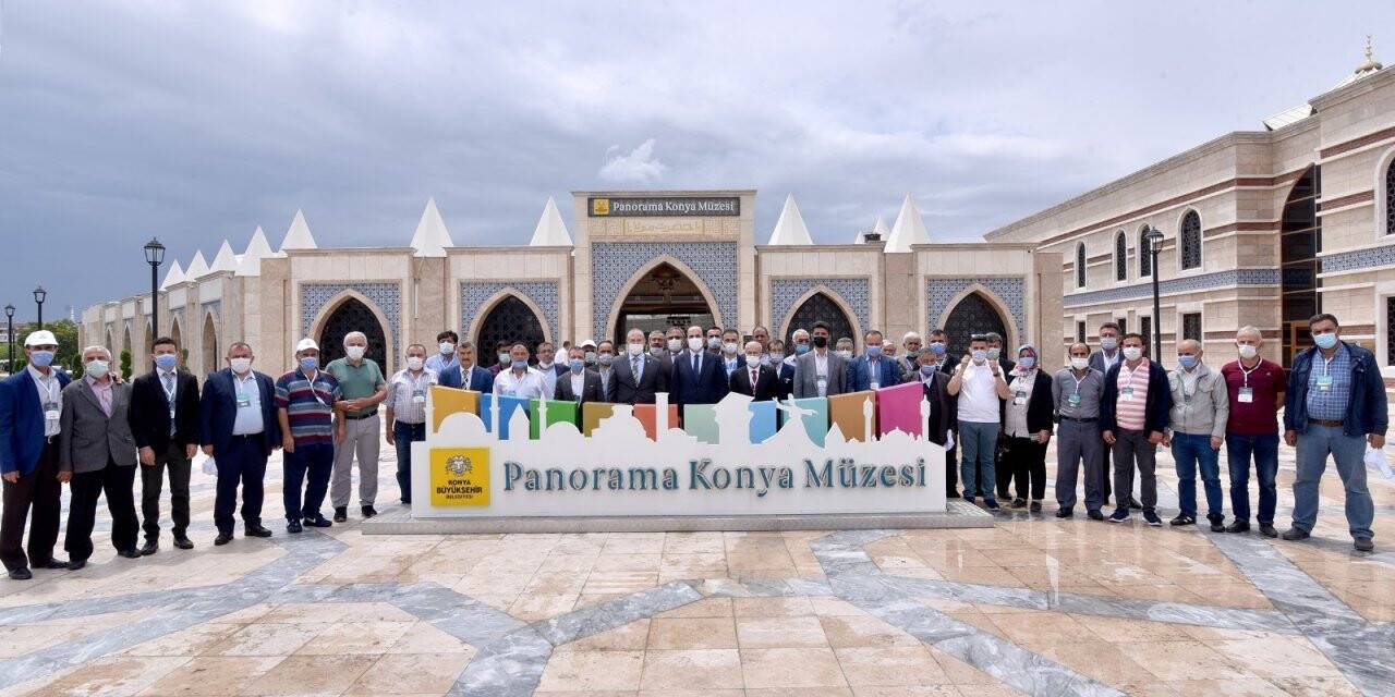 Konya Büyükşehir’den 31 ilçedeki muhtarlara “Konya Buluşması”