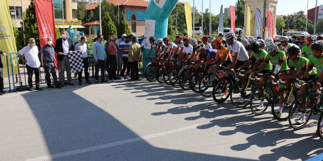 Türkiye Yol Bisikleti Şampiyonası heyecanı Konya'da yaşandı