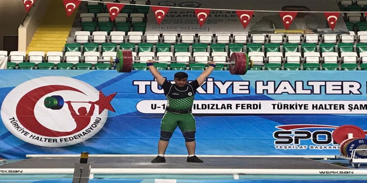U15 ve Yıldızlar Halter Türkiye Şampiyonası’na Konya damgası