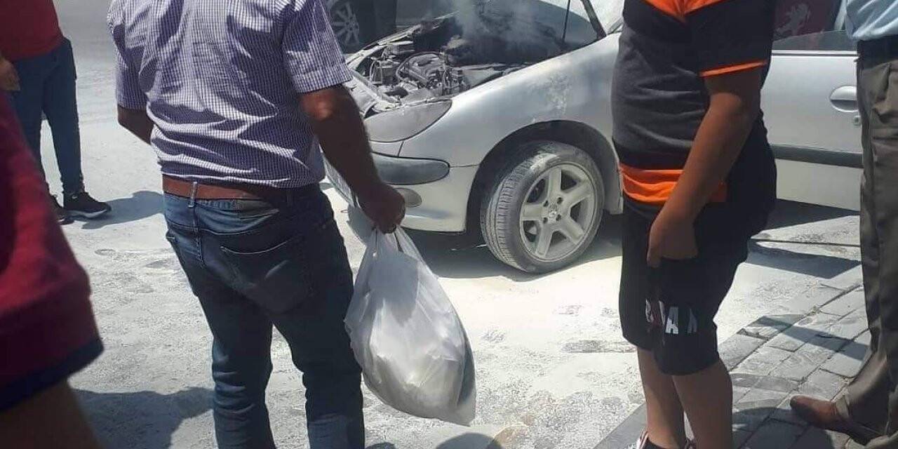 Hareket halindeki araç alev aldı