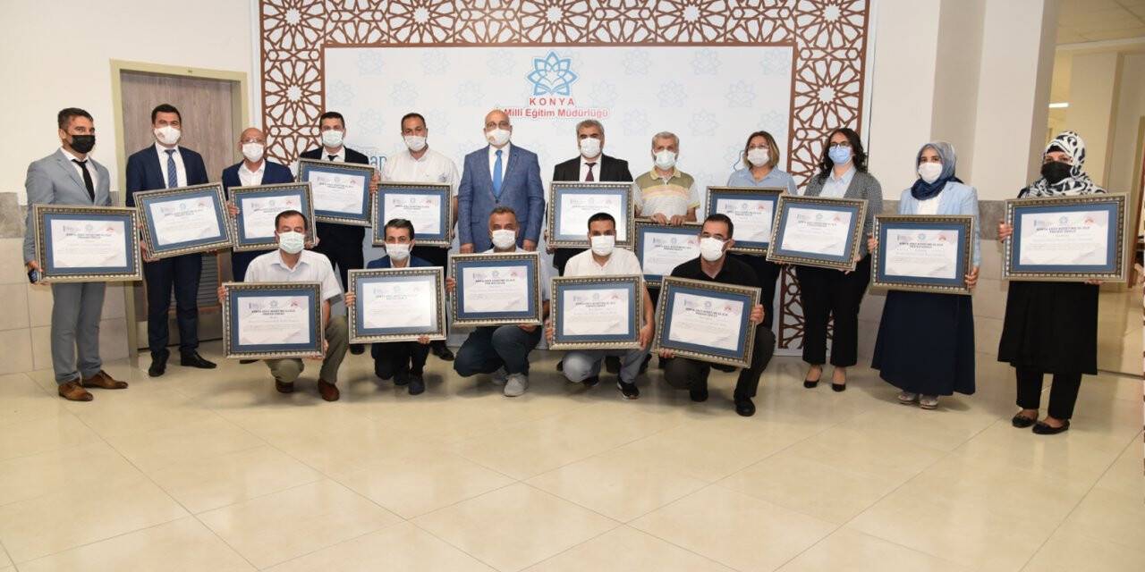 ‘2023 Hedefine El Ele Projesi’nde ödüller verildi