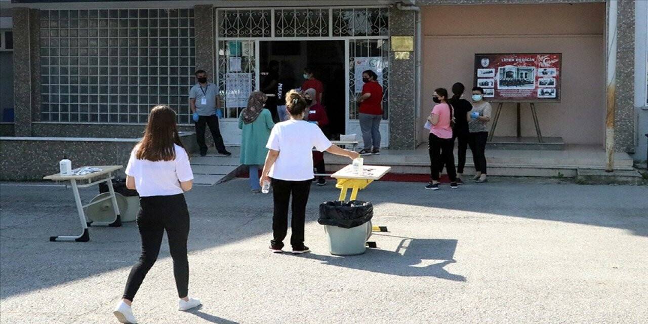 YKS'nin ikinci oturumu Alan Yeterlilik Testleri başladı