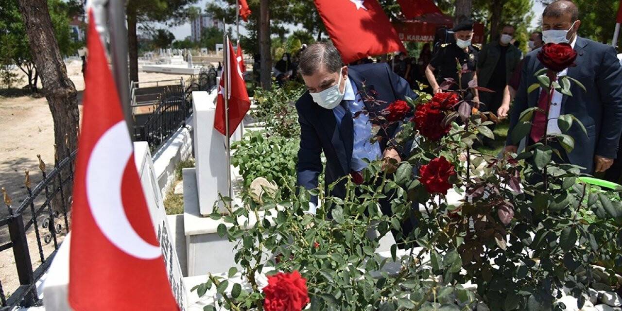 Şehit özel harekat polisi mezarı başında anıldı