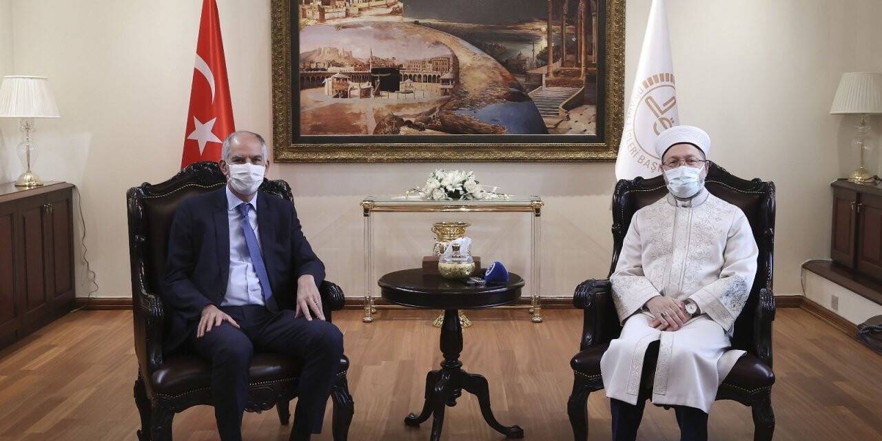 Diyanet İşleri Başkanı Erbaş, Fransa Büyükelçisi Magro’yu ağırladı