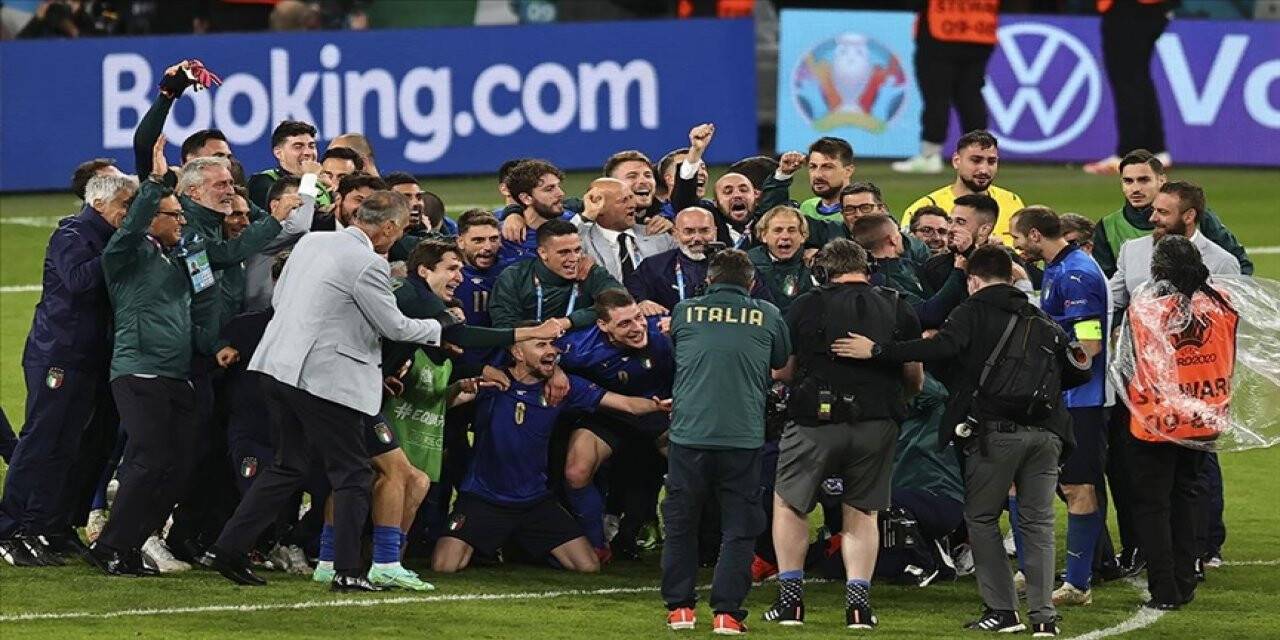 2020 Avrupa Futbol Şampiyonası'nda ilk finalist İtalya