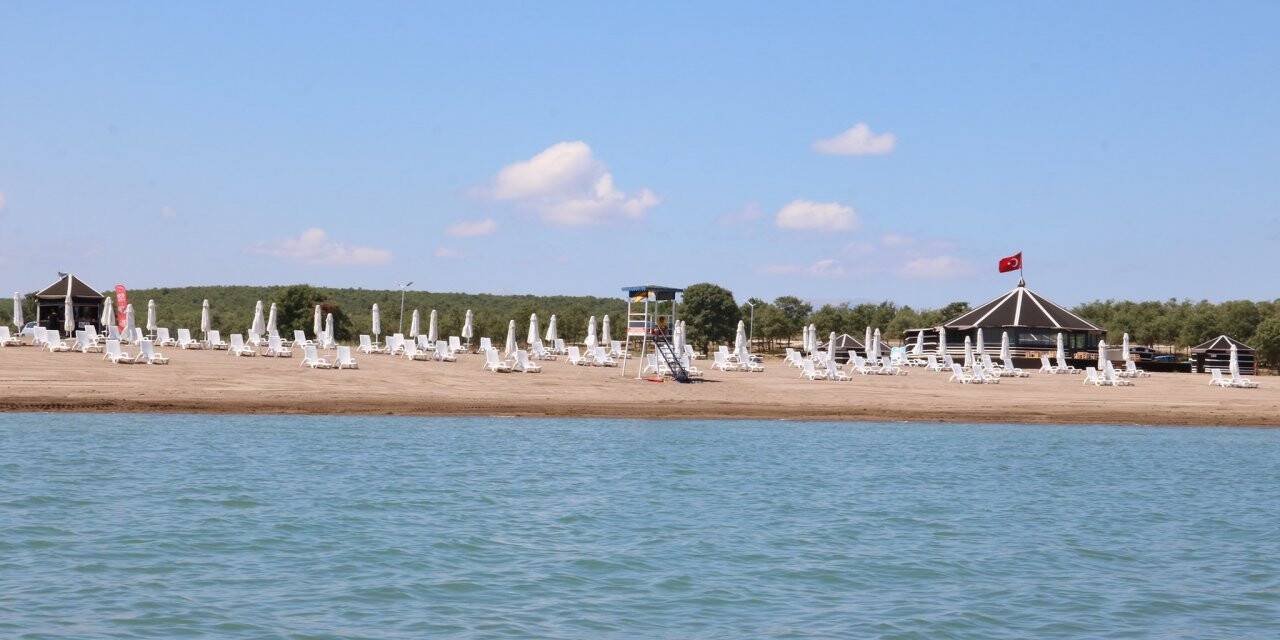 Beyşehir Belediyesi Karaburun Plajı açıldı
