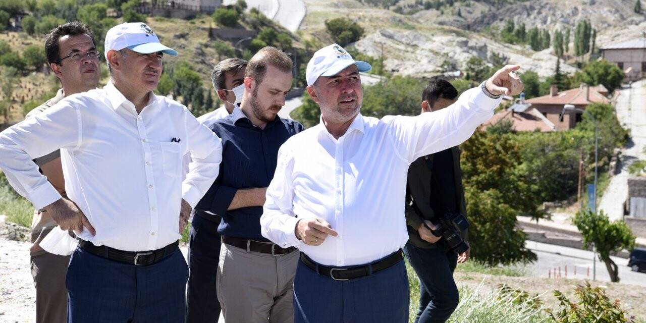 Vali Özkan Ve Başkan Pekyatırmacı Sille’de incelemelerde bulundu