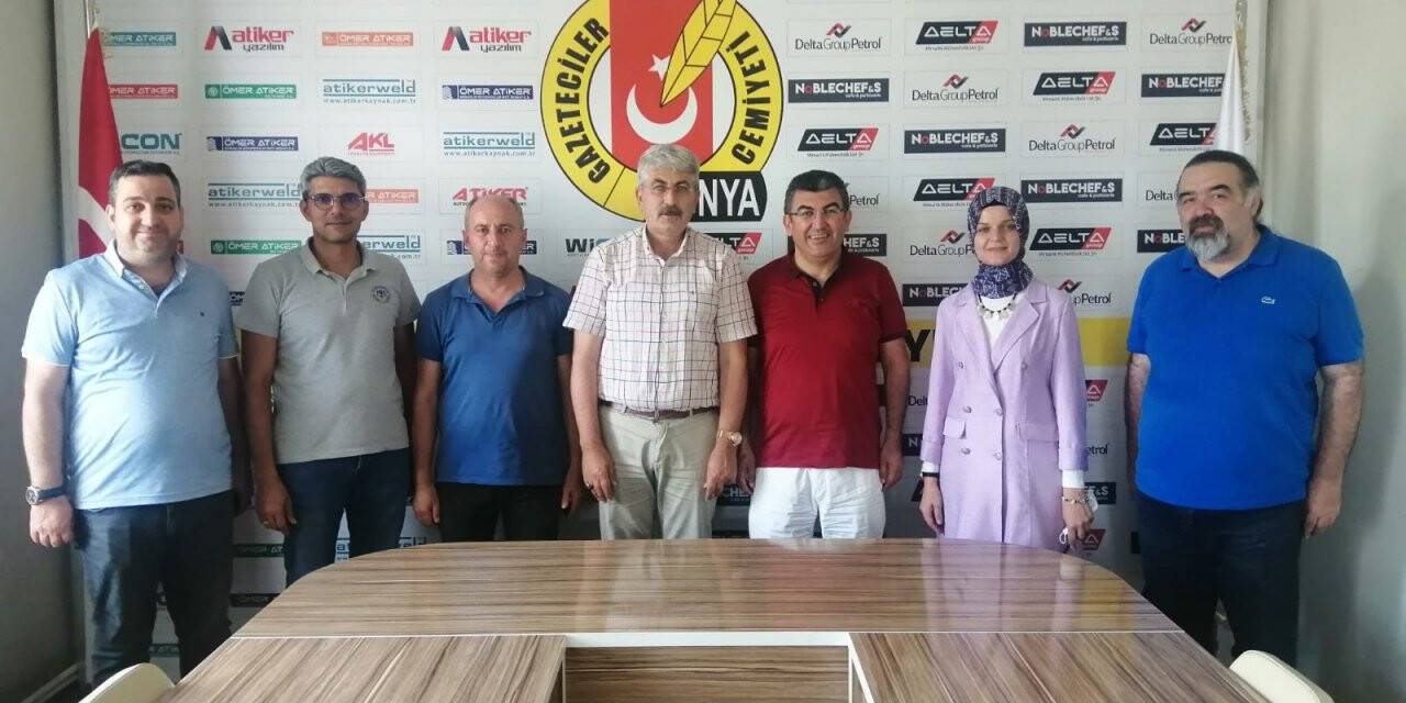 Gazeteciler Cemiyetine ziyaretler sürüyor