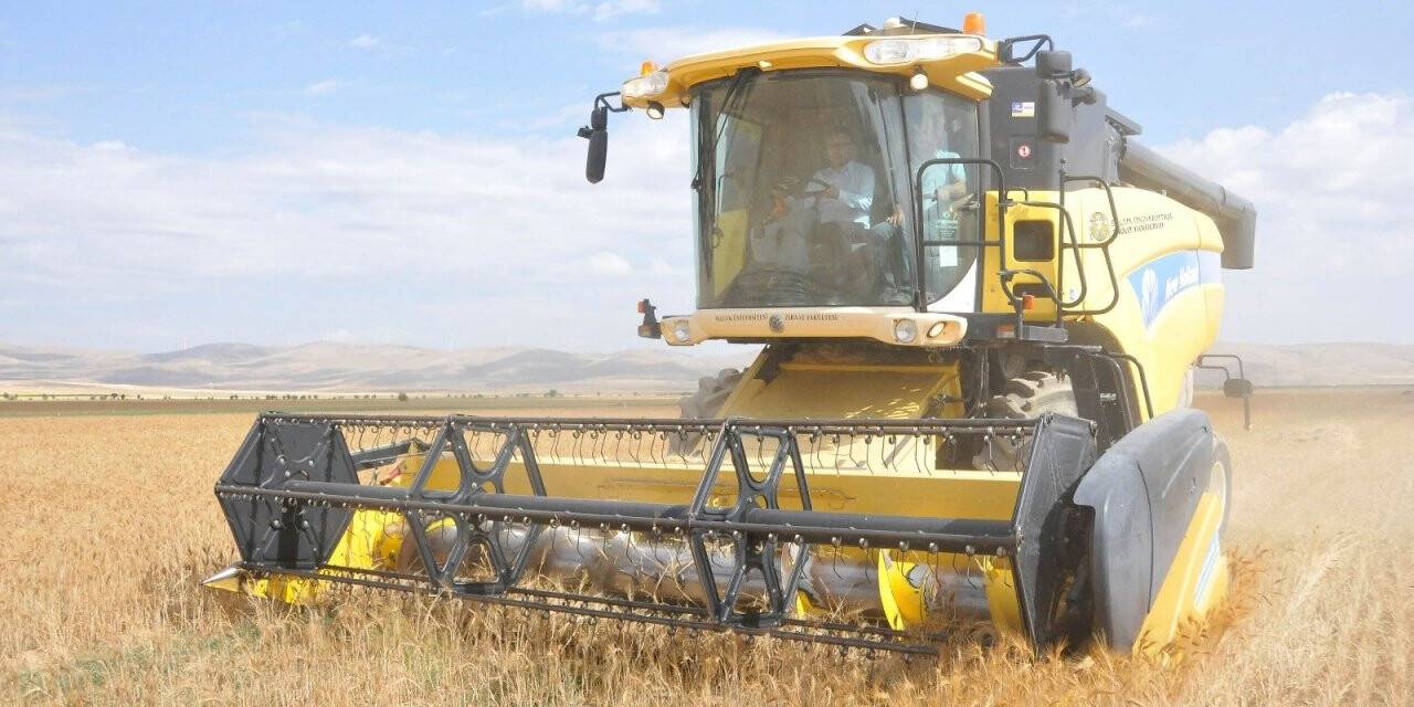 Prof. Dr. Aksoy: Tüketen değil, üreten bir üniversiteyiz