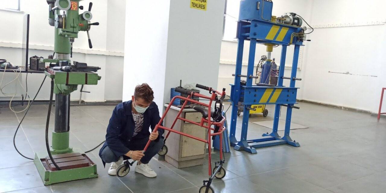Konya'da makine mühendisliği öğrencisinden düşük maliyetli yürüteç
