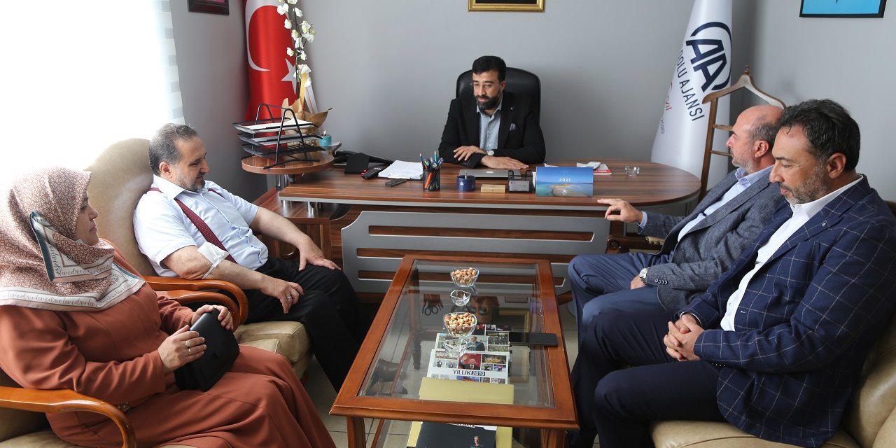 AA Konya Bölge Müdürü Yerlikaya'ya 'hayırlı olsun' ziyareti
