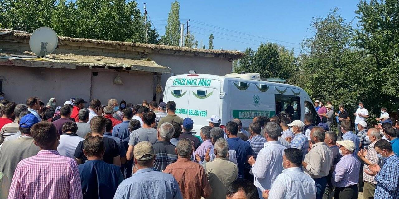 Gölette boğularak ölen amca ve yeğeni son yolculuklarına uğurlandı