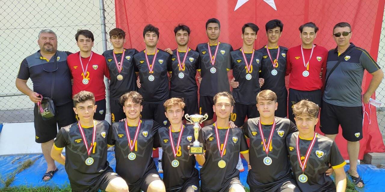 Genç Hentbolcular Türkiye ikincisi oldu
