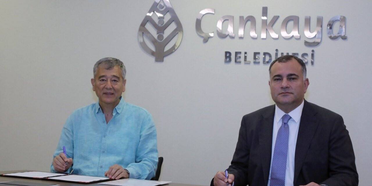 Pandemide yaşamını yitiren eczacılar anısına park