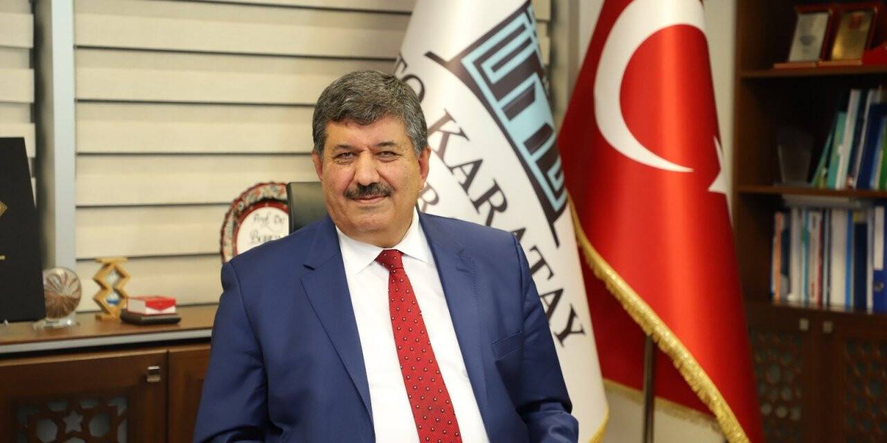 Rektör Sade: Türk milleti sadece milli birlik ruhuyla zafer kazanabileceğini gösteren tek millettir