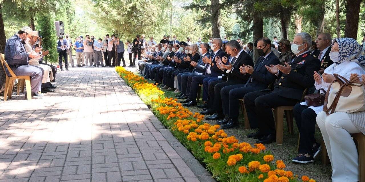 Konya’da 15 Temmuz etkinliklerinde şehitler dualarla yad edildi