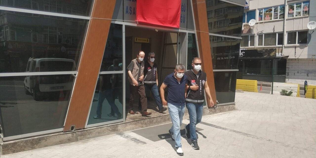 'Amca yeleğin kirlenmiş' diyerek üstündeki 40 bin liralık altınları çaldılar