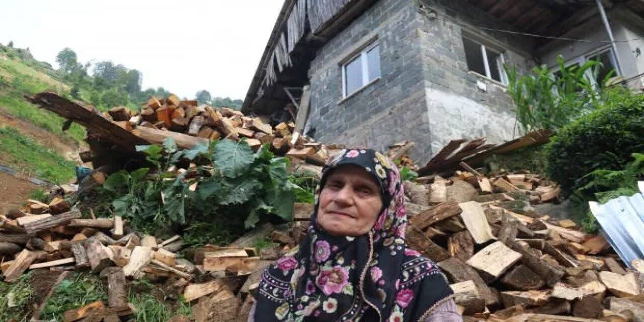 Rize'de hacı olmak için biriktirdiği parası eviyle birlikte sele kapıldı!