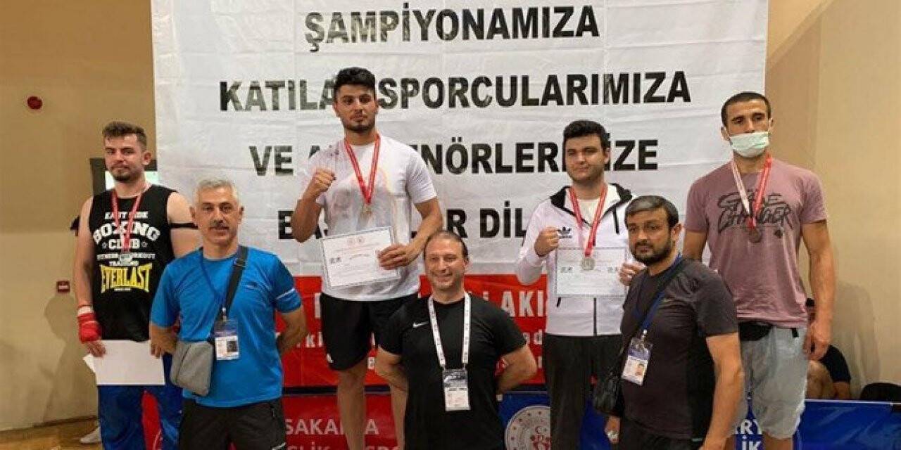 Meram Belediyesporlu sporcuların şampiyona başarısı