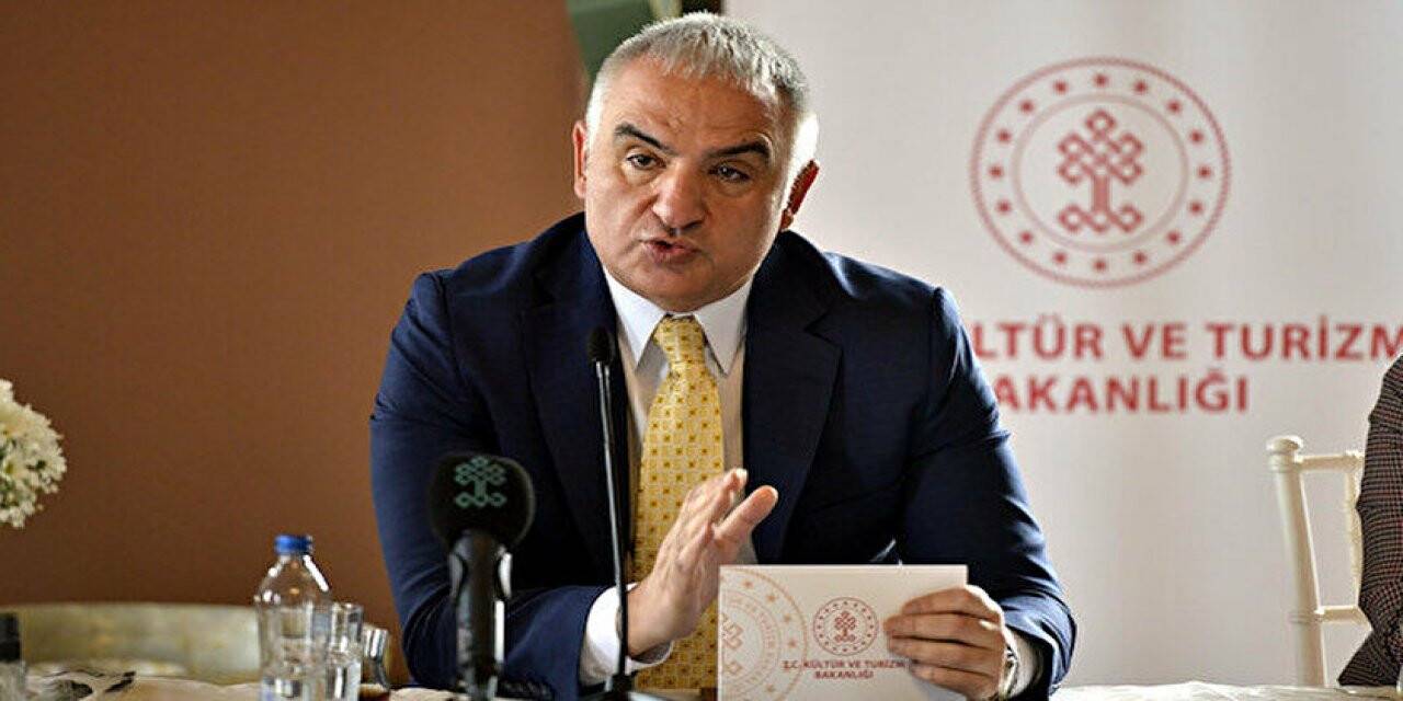 Turizm Bakan Mehmet Nuri Ersoy'dan müzik yasağı açıklaması