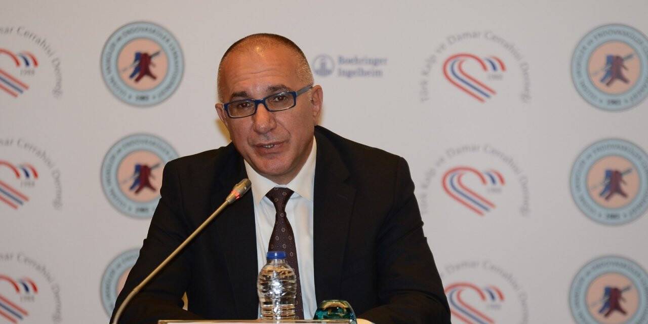 Türkiye’de her yıl 75 bin açık kalp ameliyatı yapılıyor