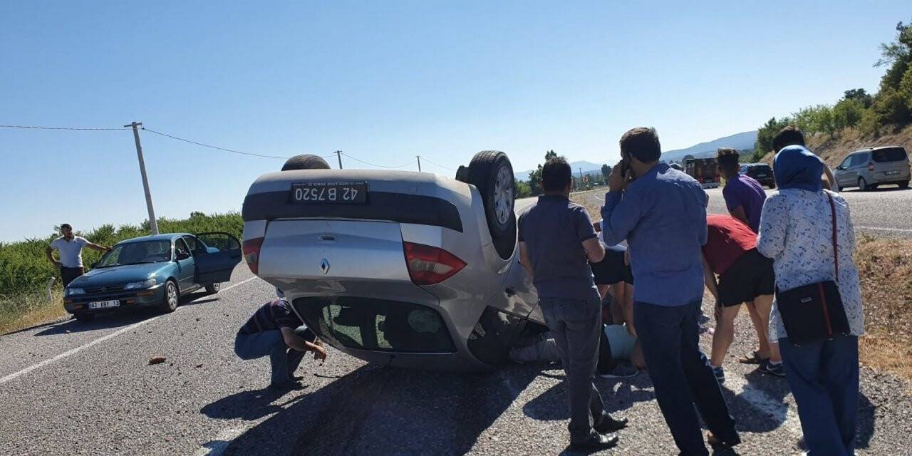 Konya’da otomobil takla attı: 2 yaralı