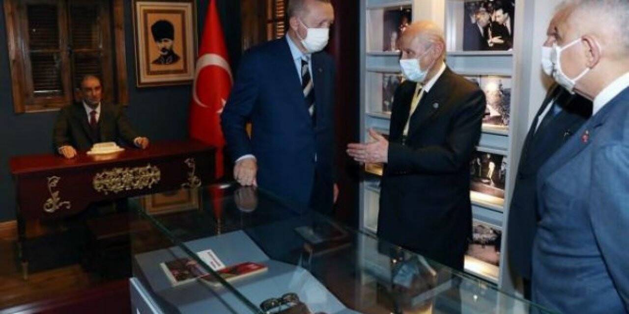 Erdoğan'dan Alparslan Türkeş'in doğduğu müze eve ziyaret
