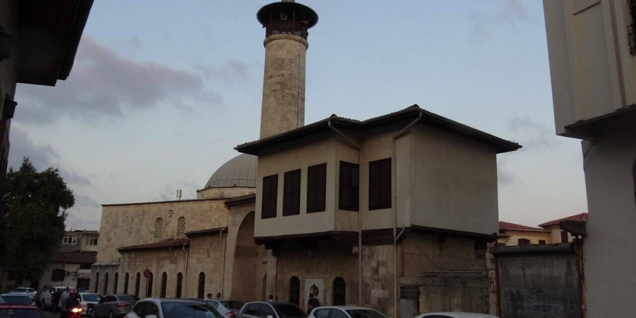 Anadolu’nun ilk camisinde bayram namazı kılındı