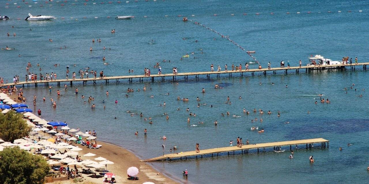 Karadan, denizden ve havadan Bodrum’a turist yağdı