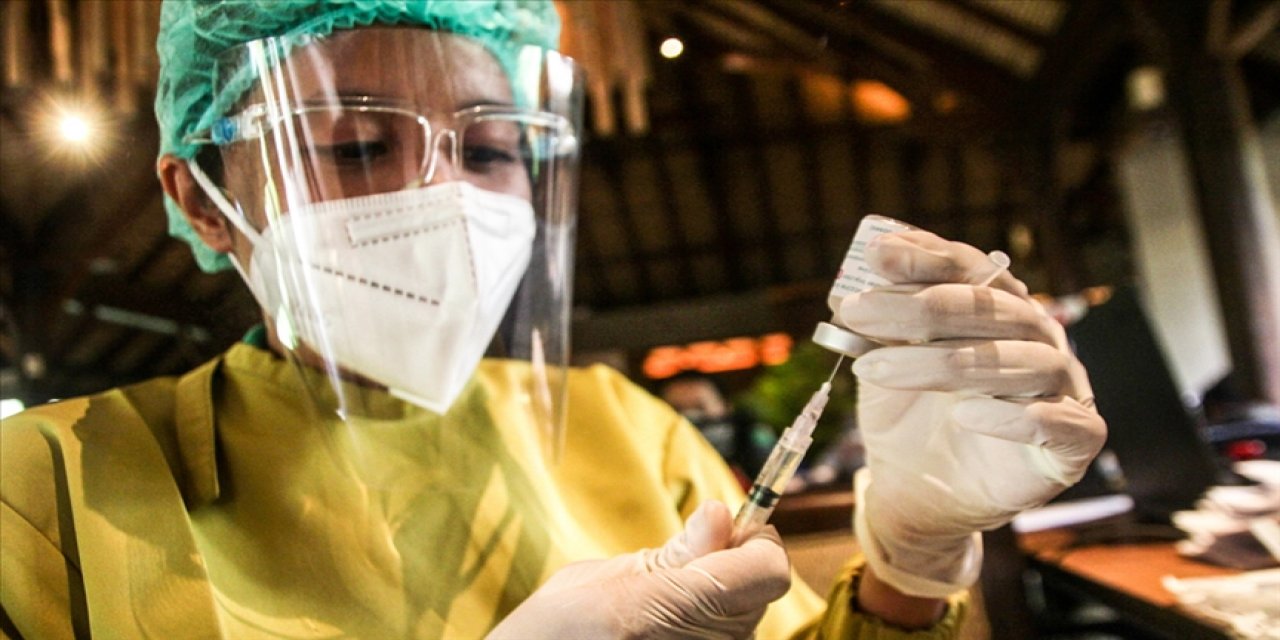Dünya genelinde 3 milyar 730 milyon dozdan fazla Kovid-19 aşısı yapıldı