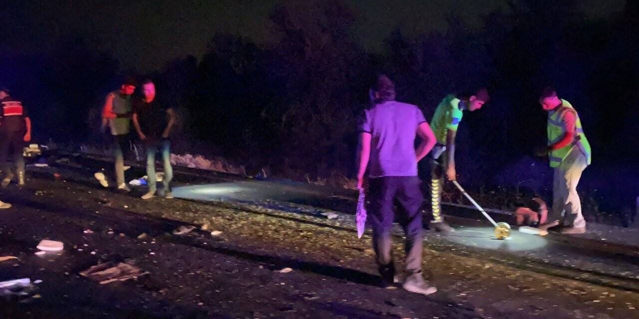 Konya - Afyonkarahisar yolunda zincirleme kaza: 3 ölü, 2 yaralı