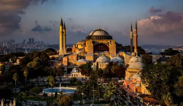 Ayasofya Camii bir yıl önce bugün ibadete açıldı