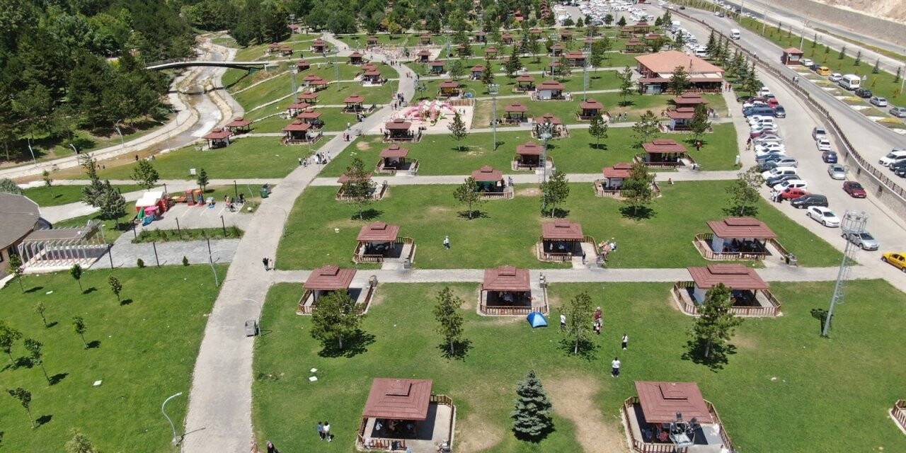 Kurban bayramı sonrası mesire alanları tıka basa doldu
