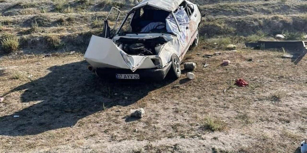 Kontrolden çıkan otomobil şarampole devrildi: 1 ölü, 3 yaralı