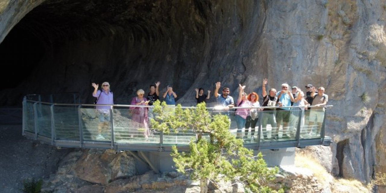 Toros Dağları'ndaki Çamlık Mağaraları Turistlerin yeni gözdesi oldu