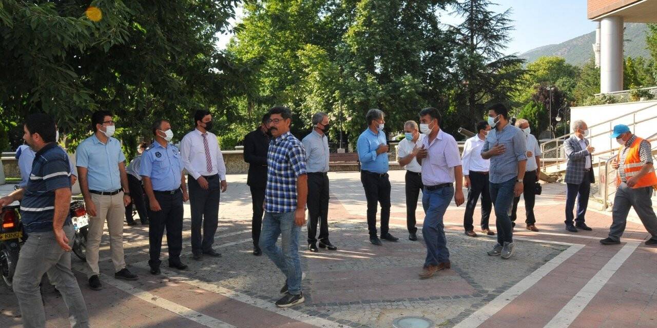 Başkan Akkaya belediye personeliyle bayramlaştı