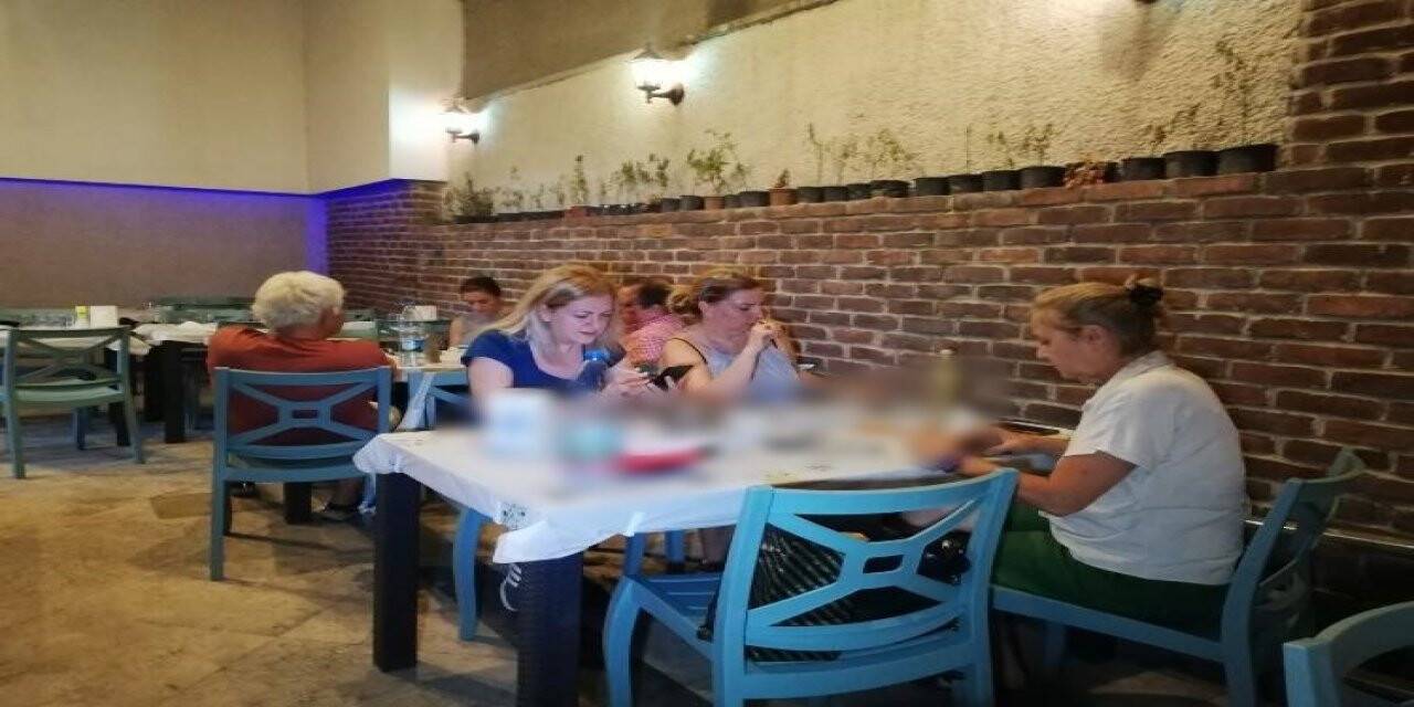 İzmir’de aşı olmayanlar bu restorana giremiyor