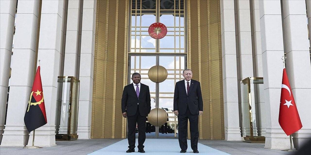 Cumhurbaşkanı Erdoğan, Angola Cumhurbaşkanı Lourenço'yu resmi törenle karşıladı